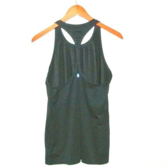 Athleta Shadow Striped High Neck Chi Tank M - Picture 5 of 7